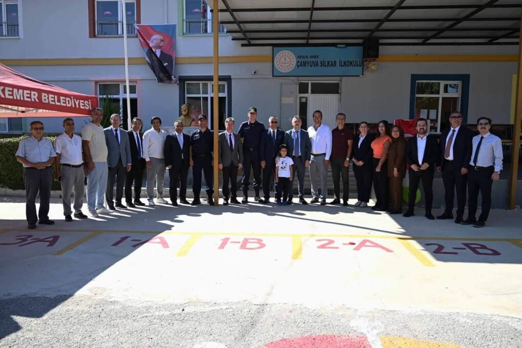 Çamyuva Silkar İlkokulu’nda İlköğretim Haftası Coşkuyla Kutlandı