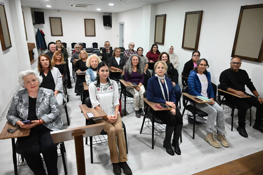 Kemer’de sanatsal faaliyetler artıyor: Halk Korosu çalışmalarına başladı