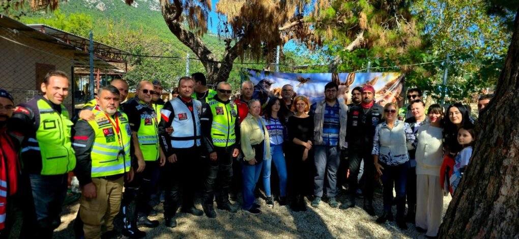 Motosiklet tutkunlarından can dostlarına anlamlı destek 