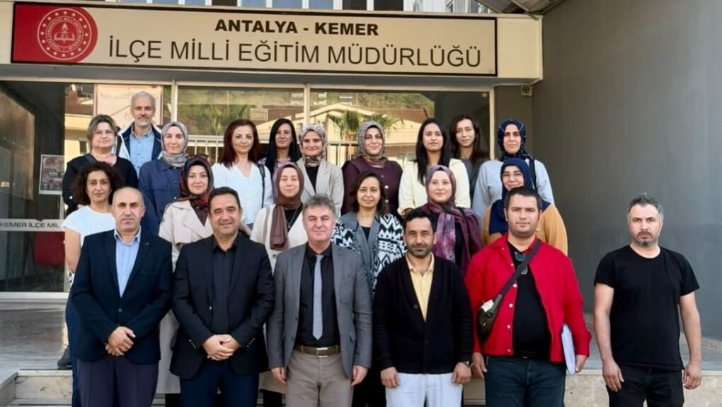 KEMER’DE ÇEDES OKUL KOORDİNATÖRLERİ TOPLANTISI GERÇEKLEŞTİRİLDİ