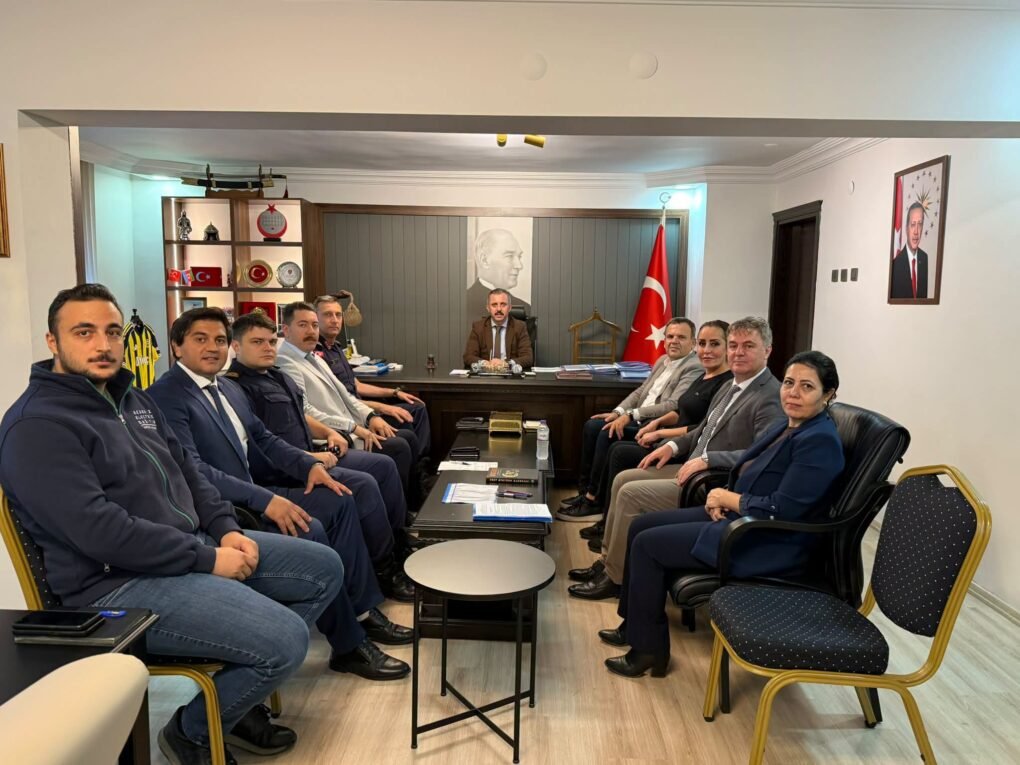 Kemer’de 29 Ekim Cumhuriyet Bayramı Hazırlıkları Başladı