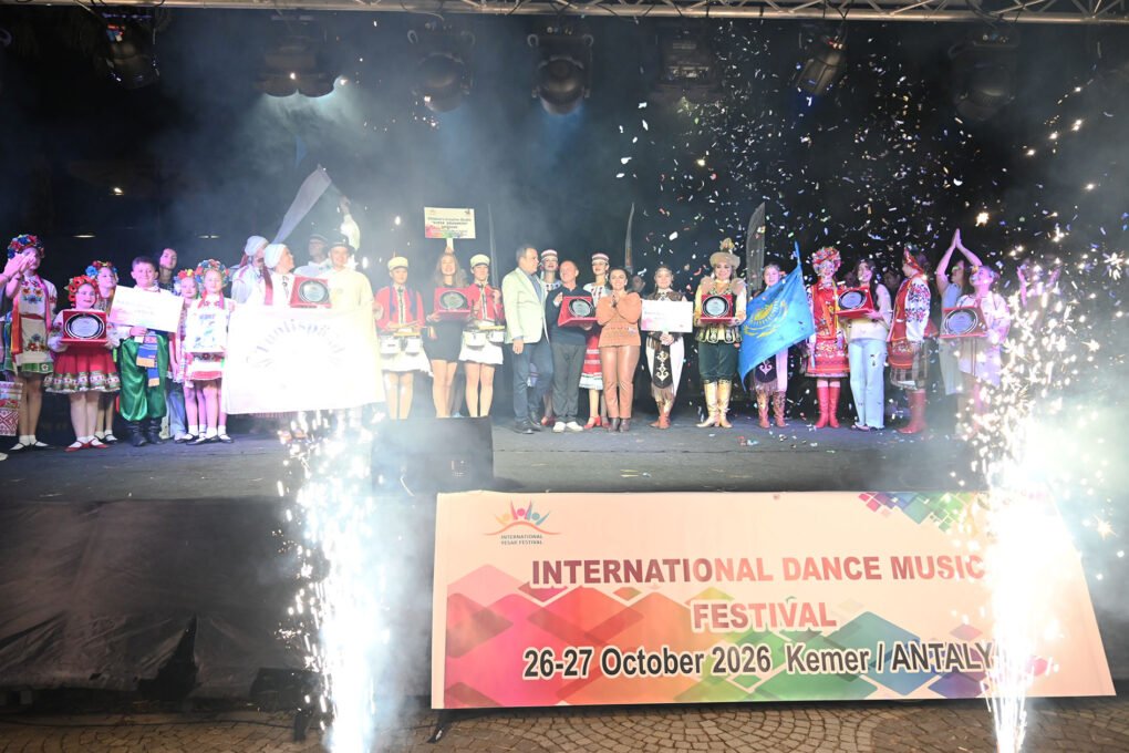 Kemer’de Uluslararası Dans ve Müzik Festivali
