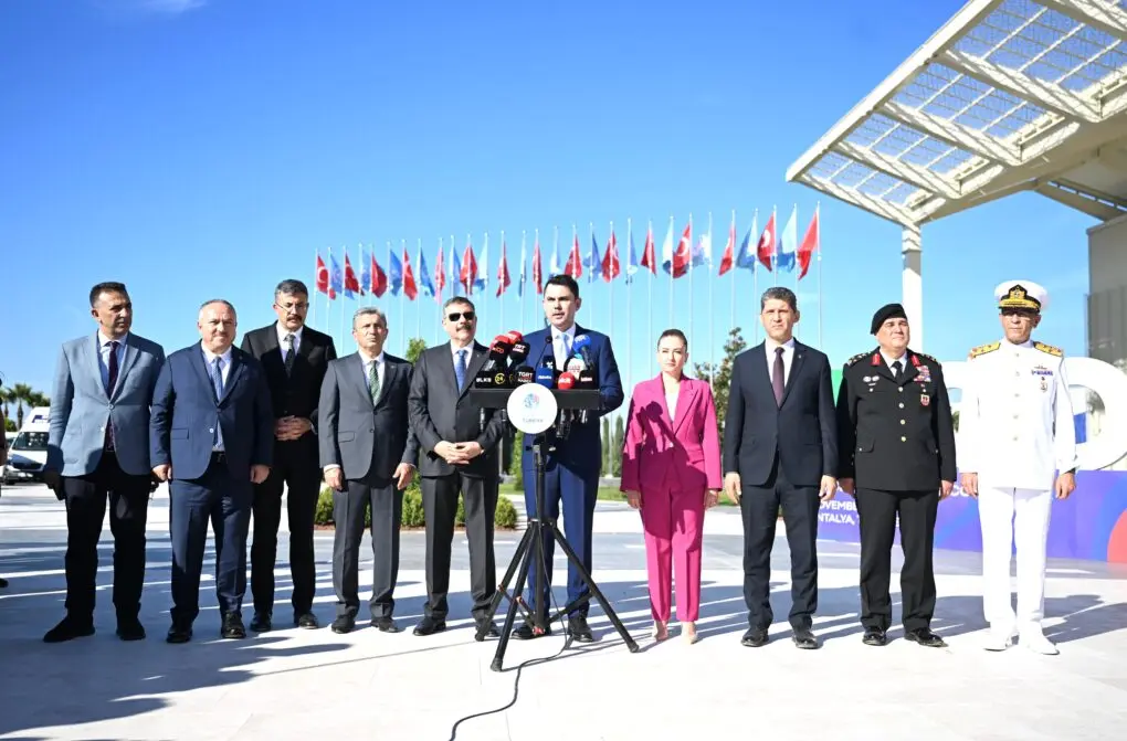 BAKANLAR SAYIN MURAT KURUM VE SAYIN MUSTAFA ÇİFTÇİ’DEN COP31 AÇIKLAMASI
